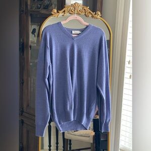 Peter Millar Crown Soft Wool Silk Blend Cornflower Light  Blue V-Neck Sweater